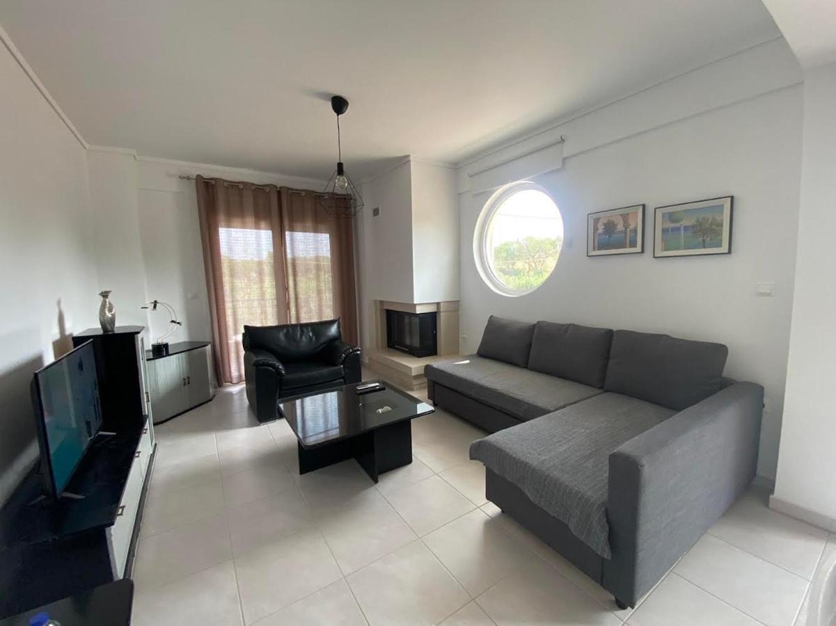 Efi's Apartment *